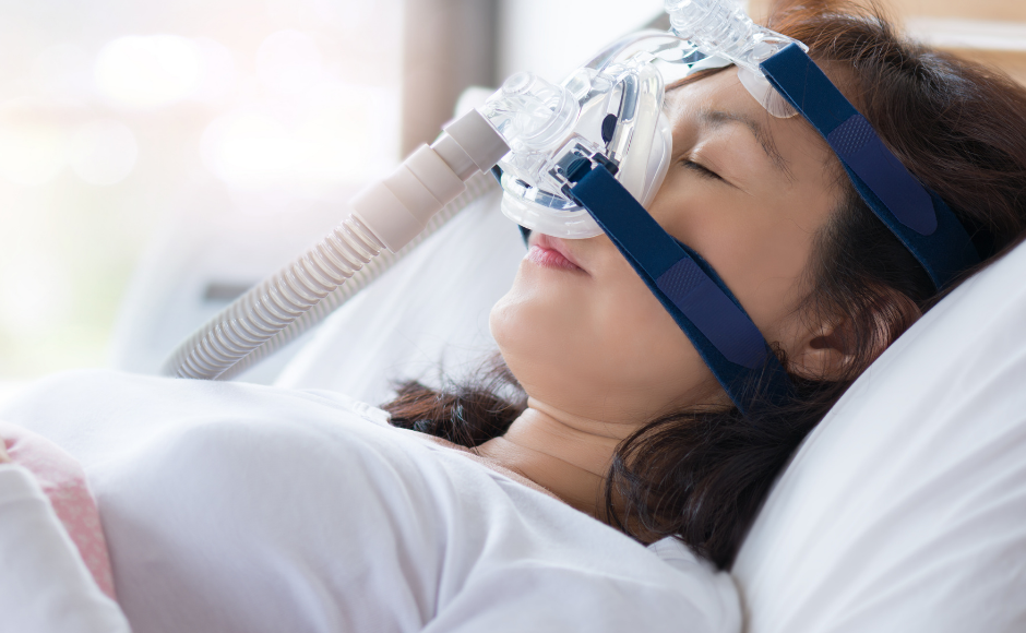 woman with cpap machine
